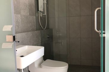 Emerald 9 Condominium