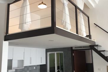 Boulevard Serviced Apartment