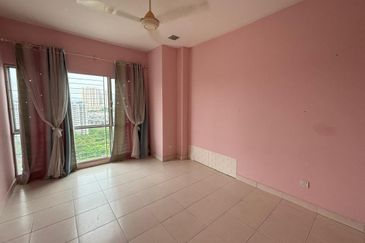 1 Petaling Residences and Commerz