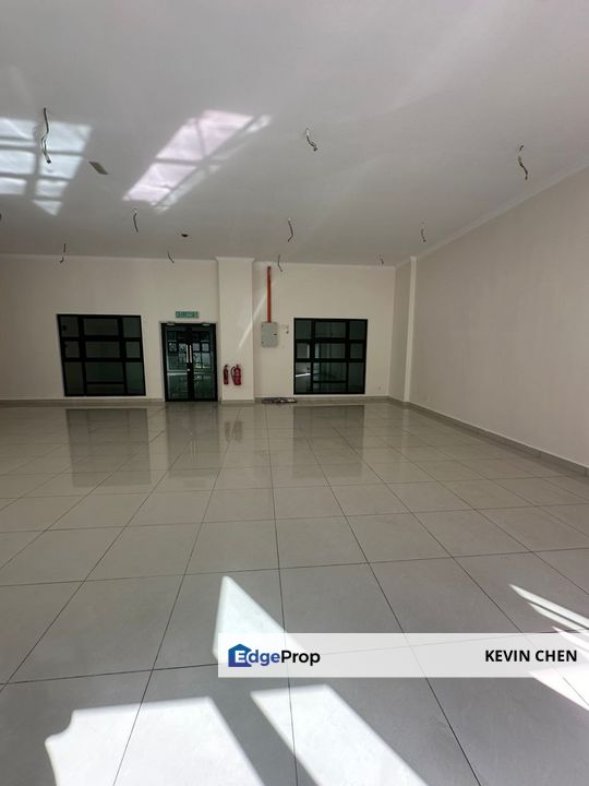 Lake Vista Residence Ground Floor Shop For Rent, Selangor, Batu 9th Cheras