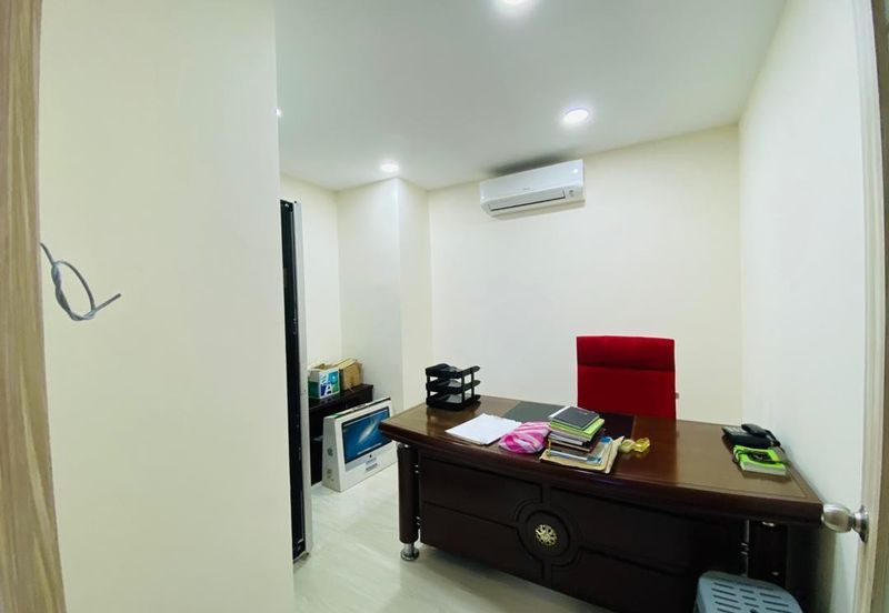 City Garden Commercial Centre