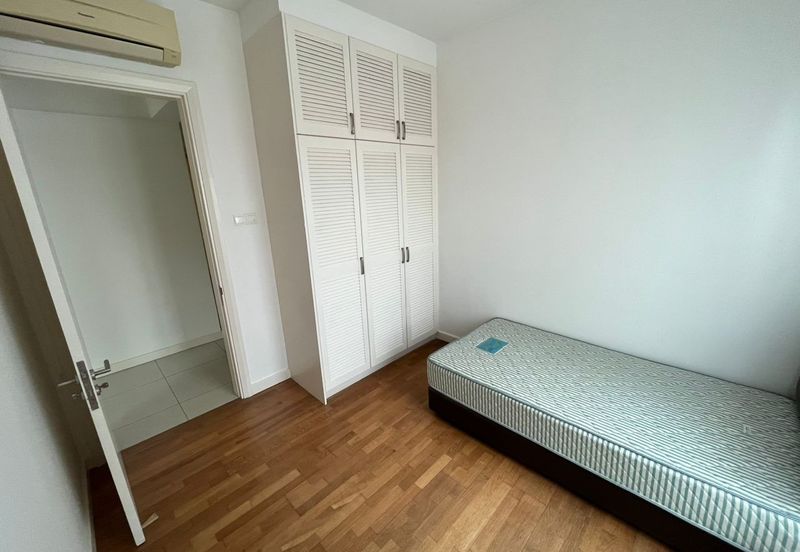 Ara Hill Condominium