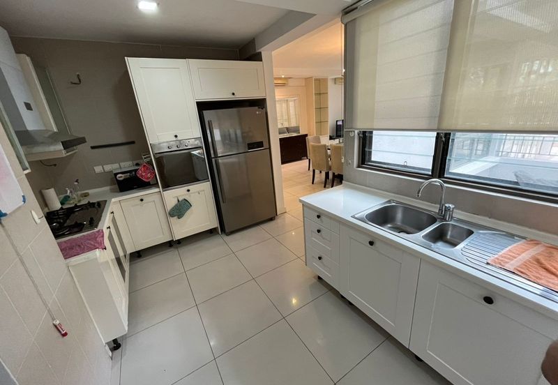 Ara Hill Condominium