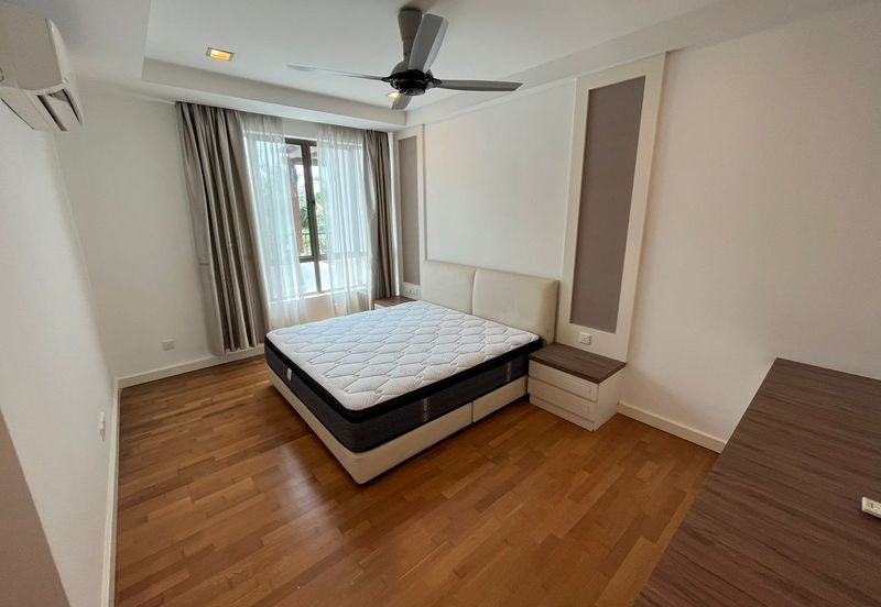 Ara Hill Condominium