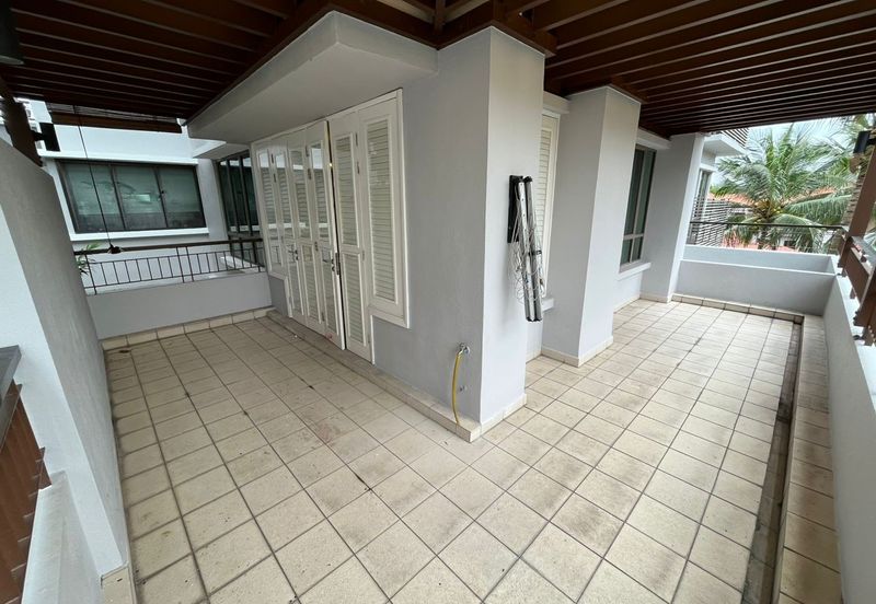 Ara Hill Condominium