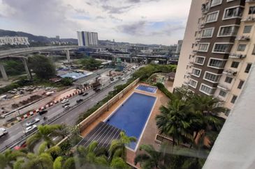 1 Petaling Residences and Commerz