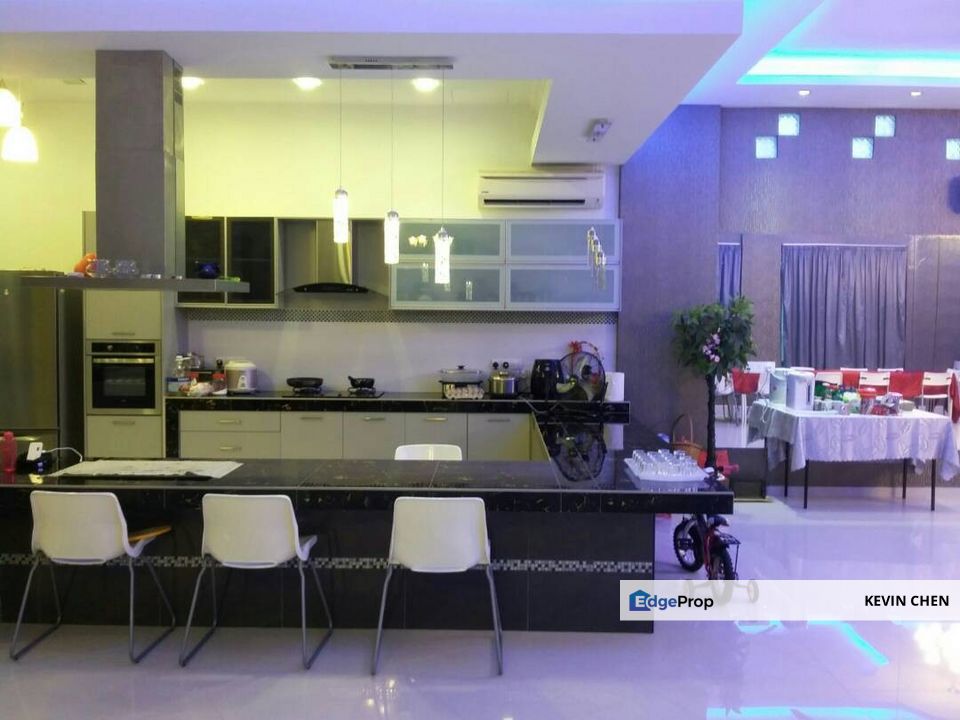 Kota Damansara Section 9 Bungalow For Sale, Selangor, Kota Damansara