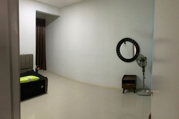 Bandar Sungai Long Double Storey House Unit For Rent