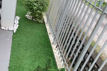 Bandar Sungai Long Double Storey House Unit For Rent