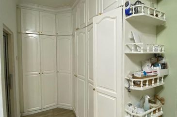 Bandar Sungai Long 2-Storey House For Sale