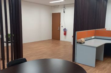 Soho Suites KLCC Office Unit For Sale