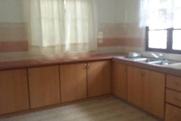 Mutiara Damansara Bungalow House For Rent