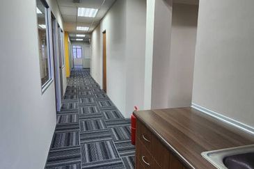 Amber Business Plaza