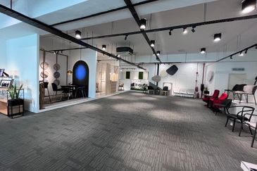 Jalan Ipoh Kuala Lumpur 6-Storey 2 Adjoint Shoplot Unit For Sale