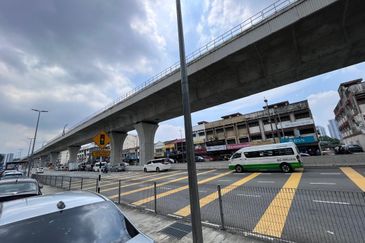 Jalan Ipoh Kuala Lumpur 6-Storey 2 Adjoint Shoplot Unit For Sale