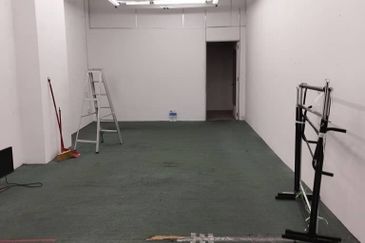 Kenanga Wholesale City