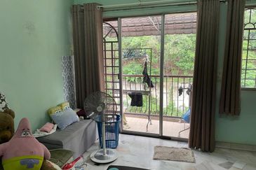 Taman Midah Townhouse