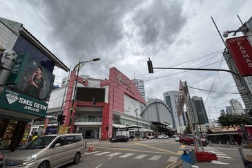 Jalan Trus, Bandar Johor Bahru
