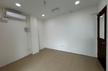 Jalan Trus, Bandar Johor Bahru