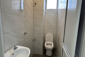 Jalan Trus, Bandar Johor Bahru