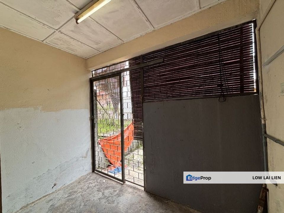 Taman Wawasan Pusat Bandar Puchong 2-Storey Terrace House for Sale, Selangor, Puchong