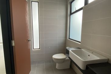 Taman Denai Alam, Pasir Gudang 2-Storey Cluster House for Sale