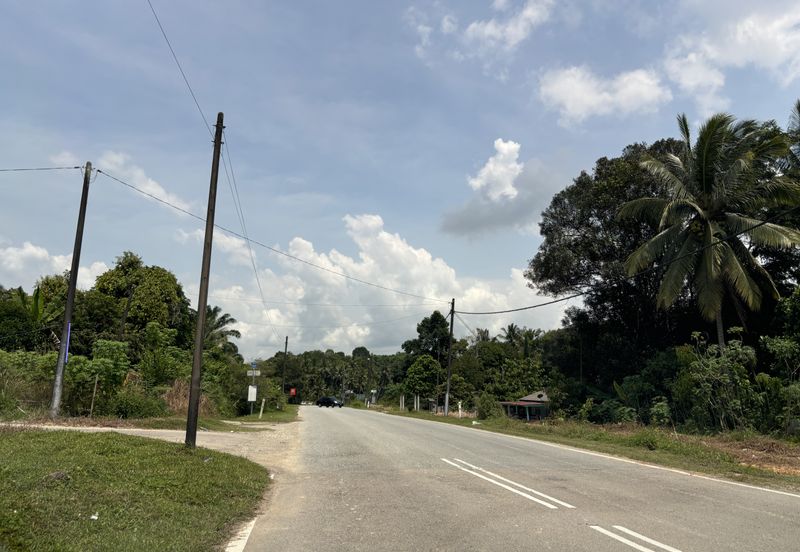 Jalan Gelang Patah