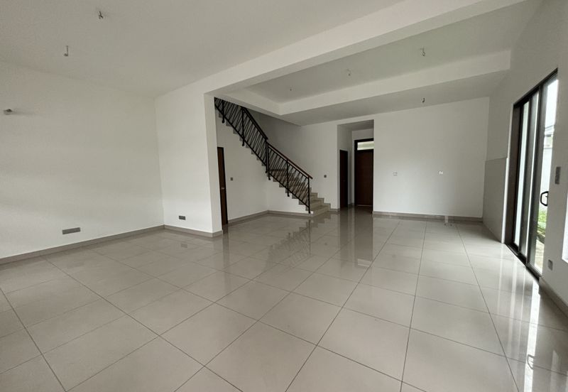 Elemence Denai Alam Cluster House