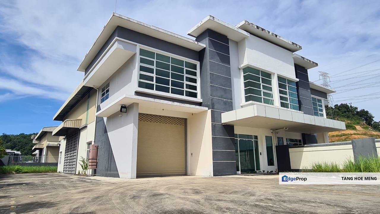 Semenyih Semi Detached Factory For Rent | Kawasan Perindustrian Hi-Tech 5 6 Hi Tech Industrial Park Jalan Sungai Lalang Sungei Lalang , Selangor, Semenyih