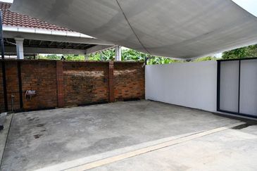 Kampung Kuang