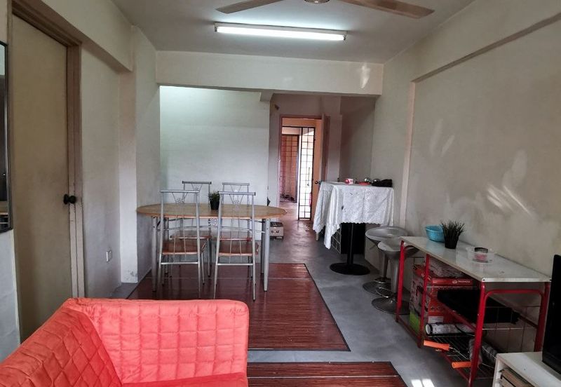 Pangsapuri Putra Damai