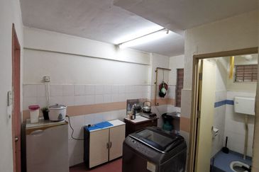 Pangsapuri Putra Damai