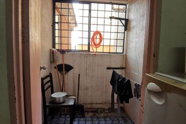 Pangsapuri Putra Damai