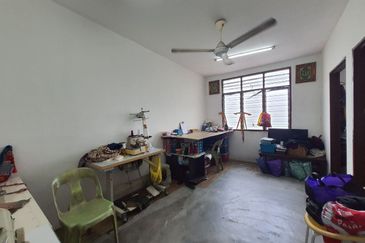 Pangsapuri Seri Perantau