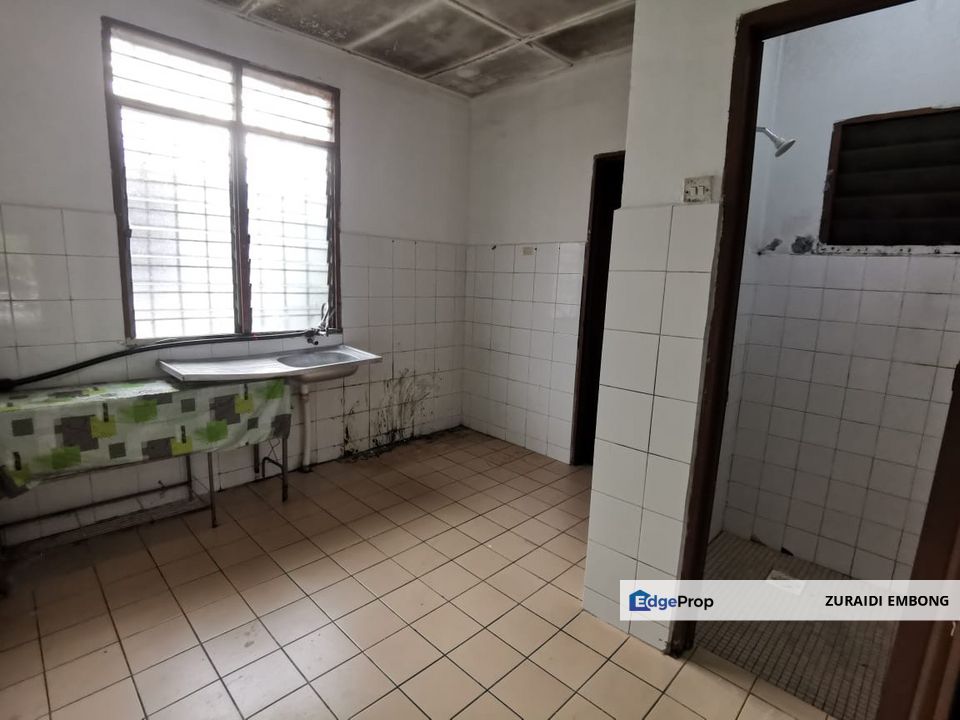 FREEHOLD  Bandar Kinrara  BK4 Puchong  Single Storey  Not facing other house, Selangor, Bandar Kinrara Puchong