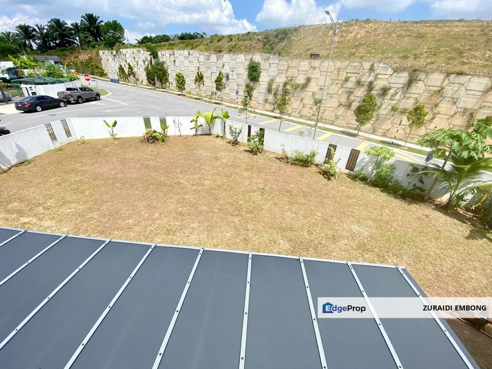 FREEHOLD CORNER LOT 2 STY TERRACE SERENIA ADIVA SERENIA CITY, BIGGEST LAND & RENOVATED, Selangor, Sepang