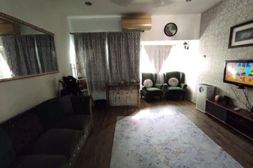 Kenari Apartment