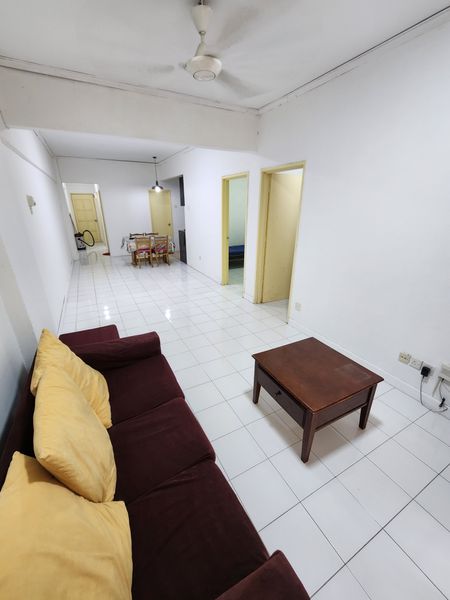 FOR RENT / UNTUK DI SEWA Ixora Apartment Taman Wangsa Permai Bandar Sri Damansara Kepong Kuala Lumpur Renovated With Kitchen Cabinet and FREE Internet, Kuala Lumpur, Kepong