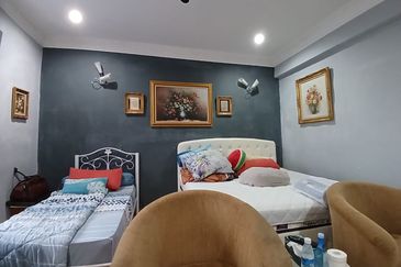 Taman Saujana Puchong