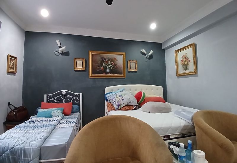 Taman Saujana Puchong