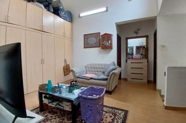 Taman Saujana Puchong