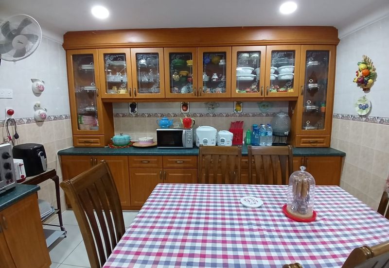 Taman Saujana Puchong