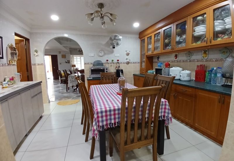 Taman Saujana Puchong