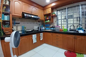 Taman Saujana Puchong