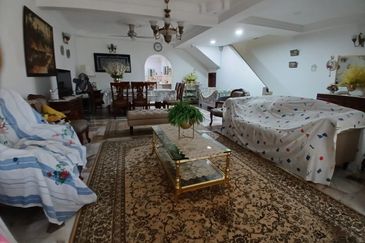 Taman Saujana Puchong