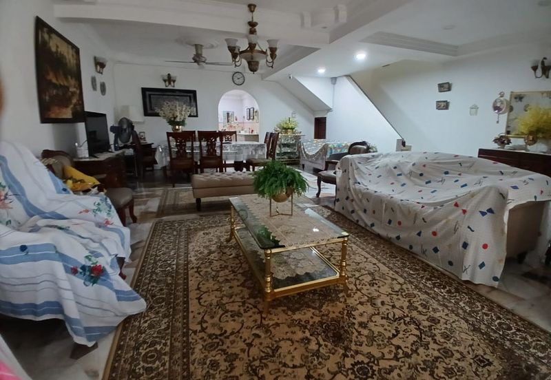 Taman Saujana Puchong