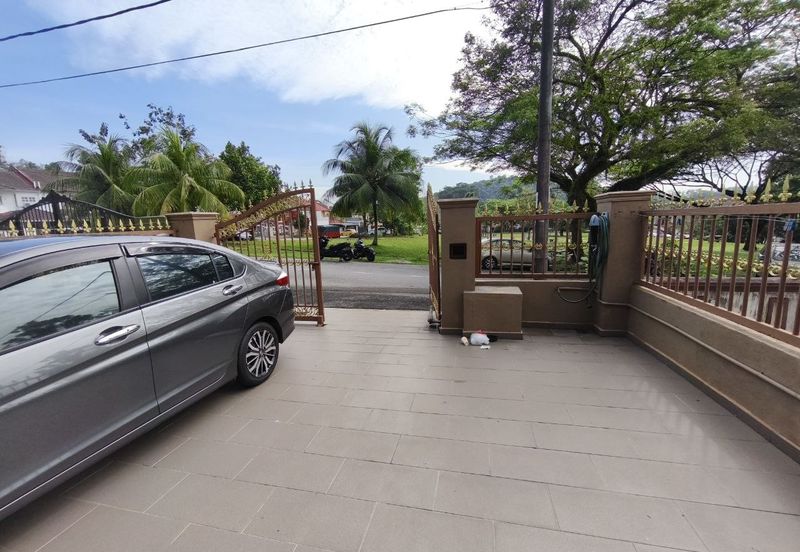 Taman Saujana Puchong