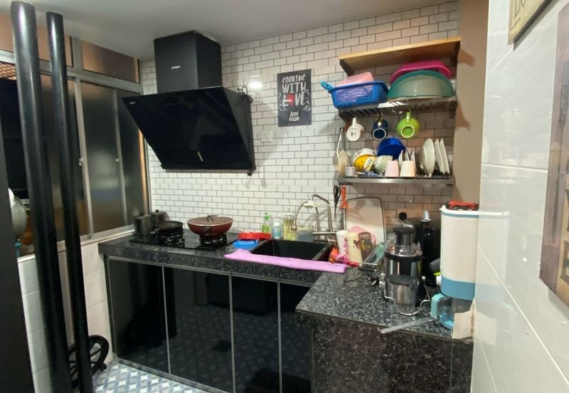 Pangsapuri Lagoon Perdana