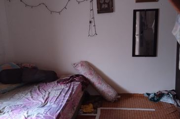 FOR SALE / UNTUK DIJUAL Pangsapuri Melur Taman Bukit Kinrara Puchong