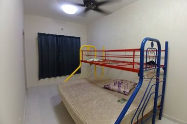 NILAI IMPIAN (LAMAN DELFINA)